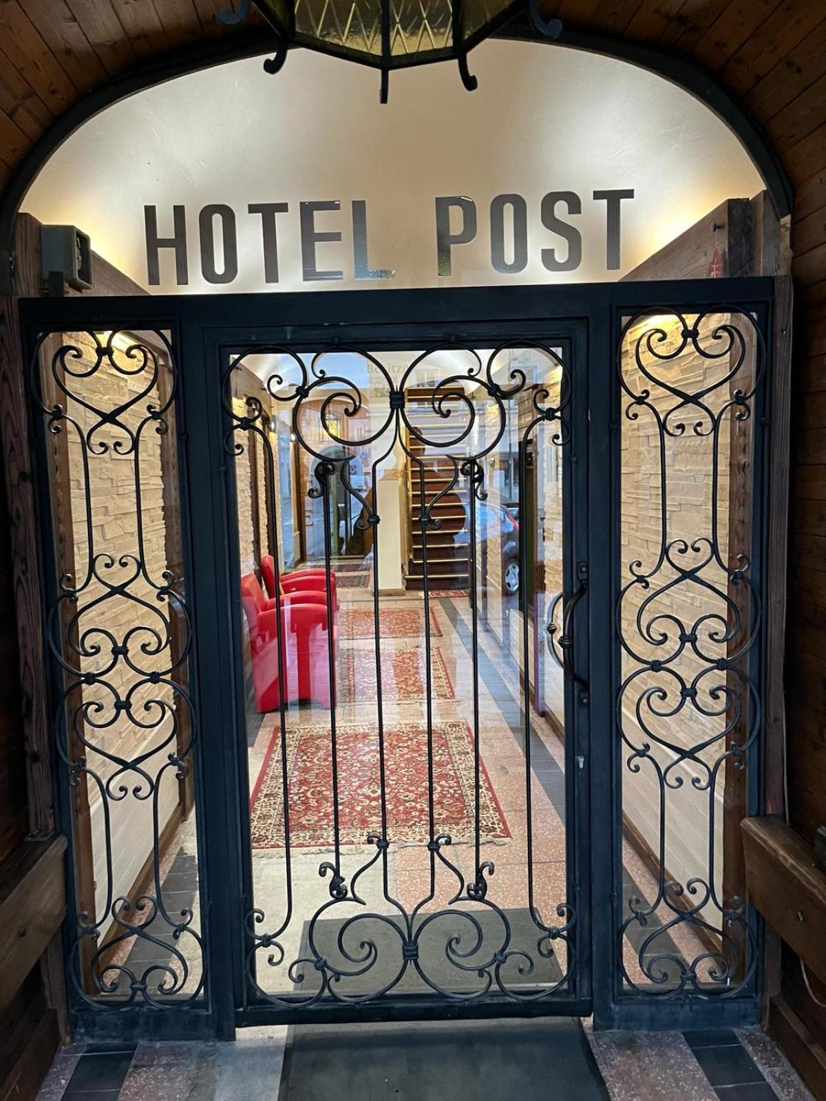 City Hotel Post 20 ブラウナウ・アム・イン エクステリア 写真